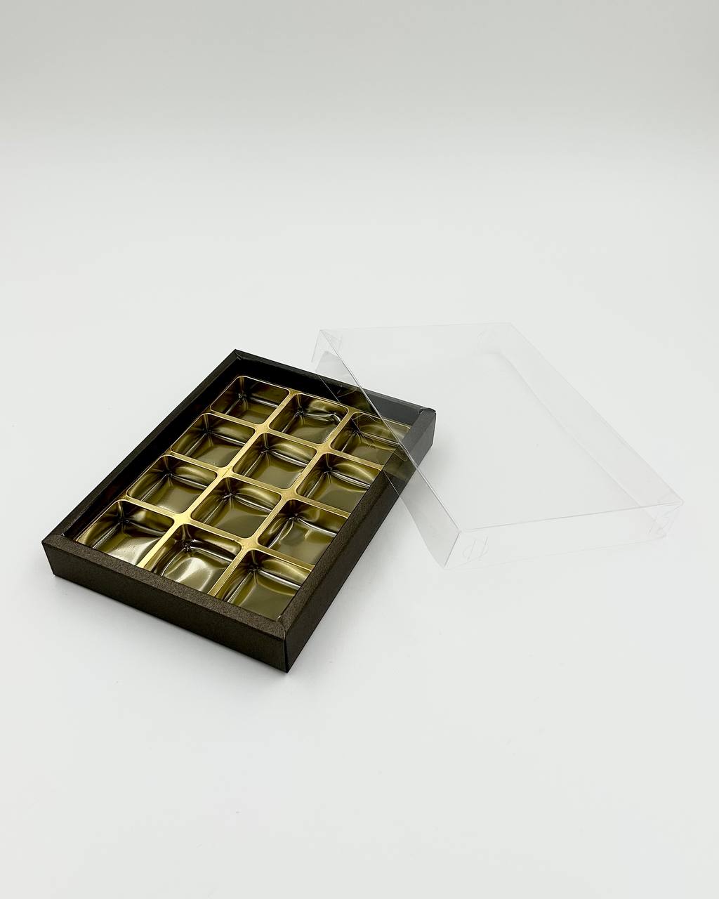 Bolton 12 Choc Box